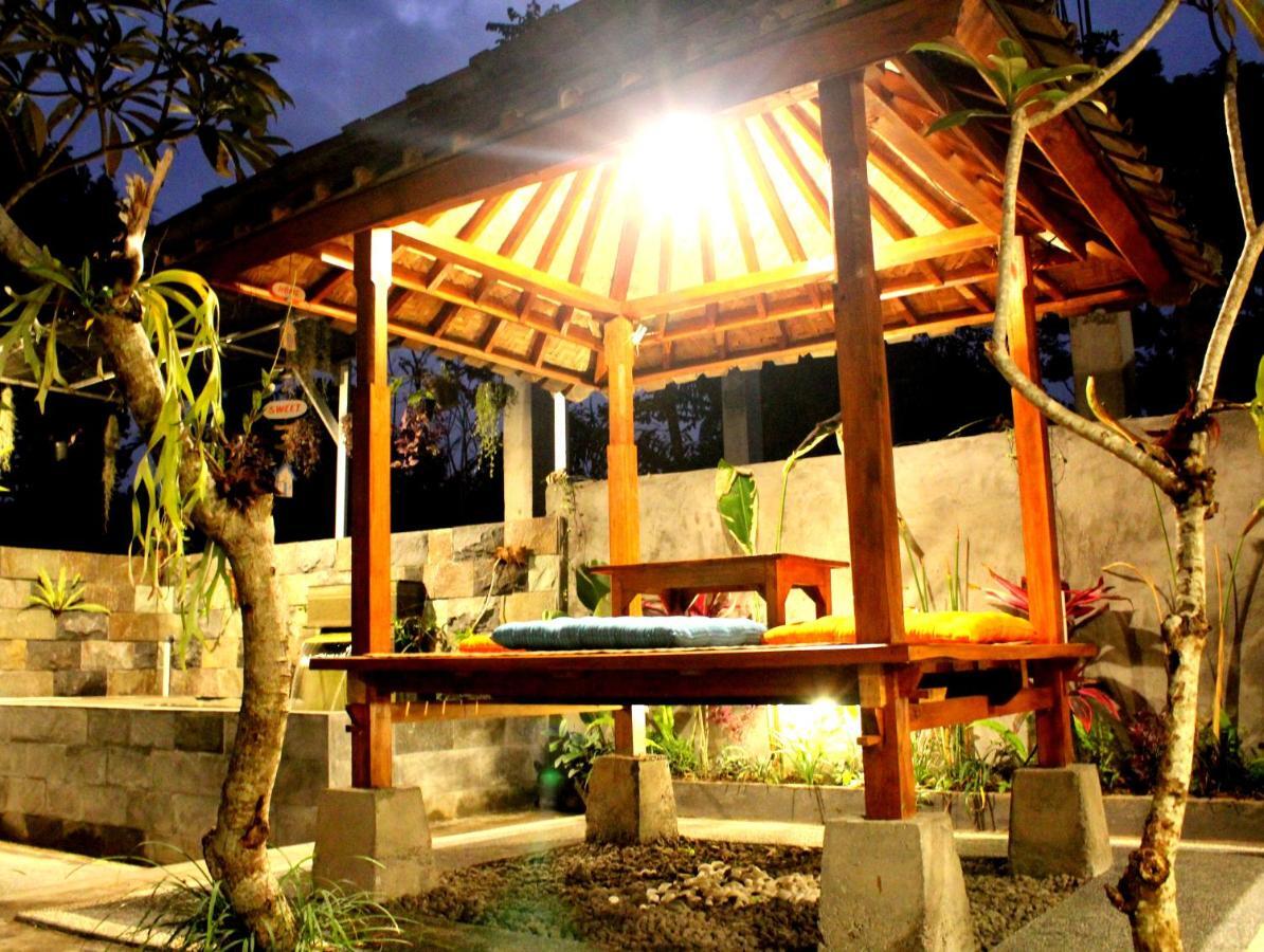 Yasa Backpackers House Ostello Ubud Esterno foto