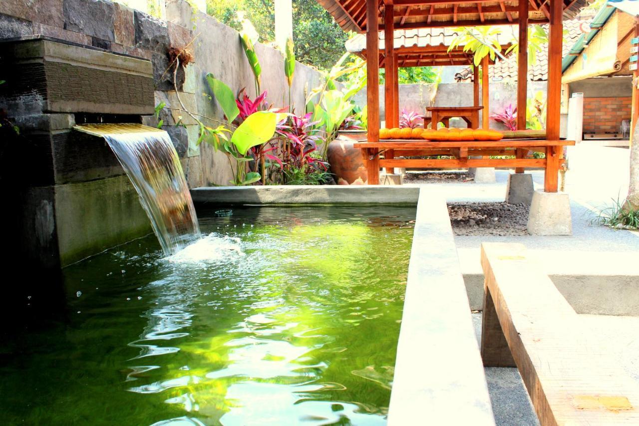 Yasa Backpackers House Ostello Ubud Esterno foto